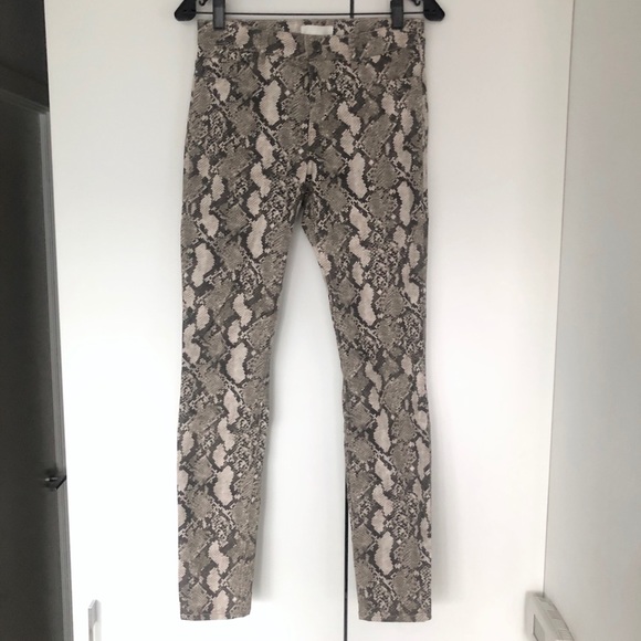 H&M Snake Print Jeans - Picture 2 of 4